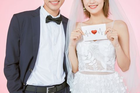 男的21岁可以领结婚证吗  第1张