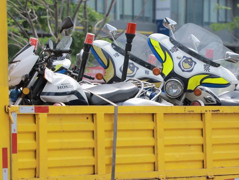 电动三轮车停在路边被交警拖走了怎么办  第1张