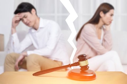 法院盖章的离婚协议还需去民政局吗  第1张