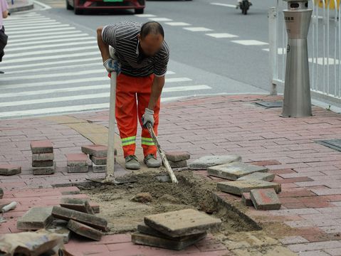 道路施工造成的违章怎么处理  第1张